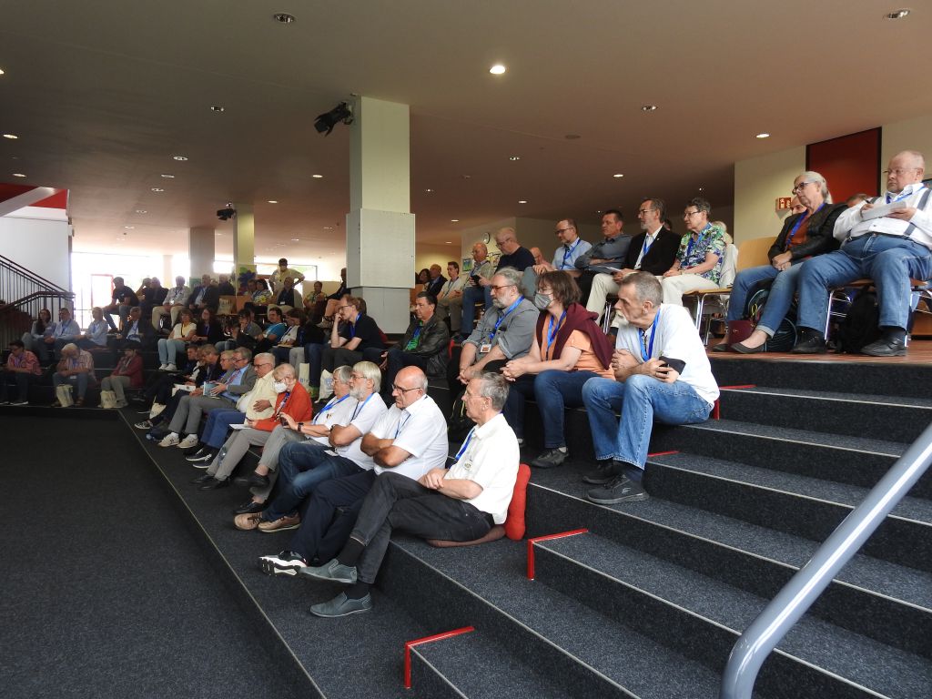 Publikum bei der Podiumsdiskussion